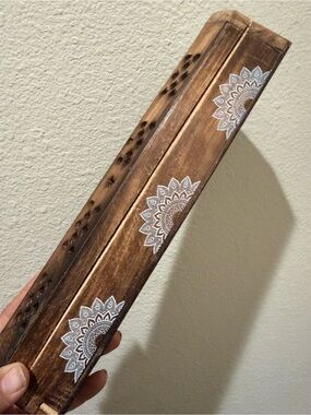 wooden‎ mandala incense box